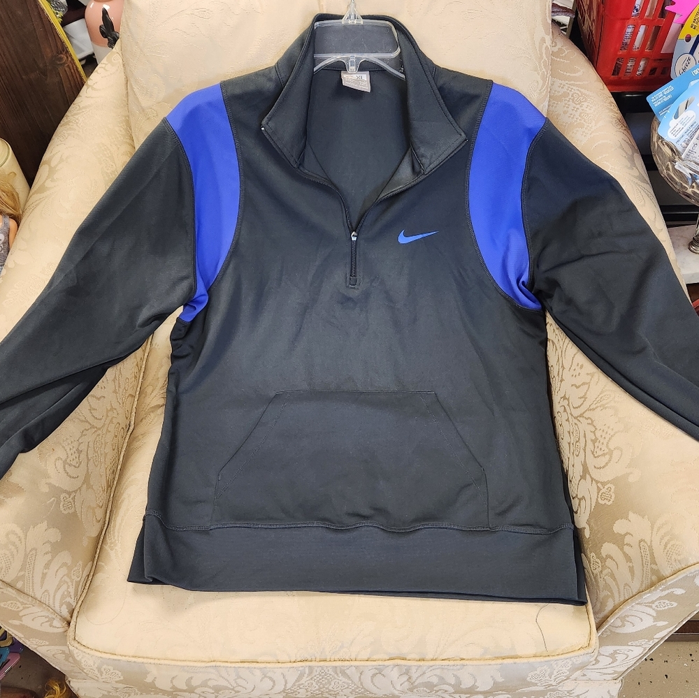 Nike Pullover - image 2